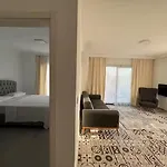 Maia Aparthotel