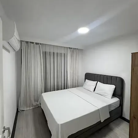 Apart-hotel Maia 4*
