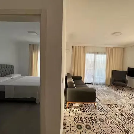 Maia Apart-hotel